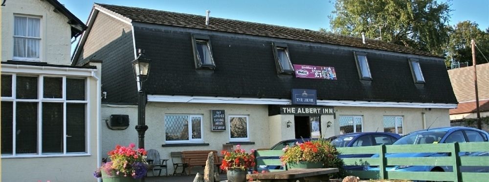 The Albert Inn Nairn Exterior photo